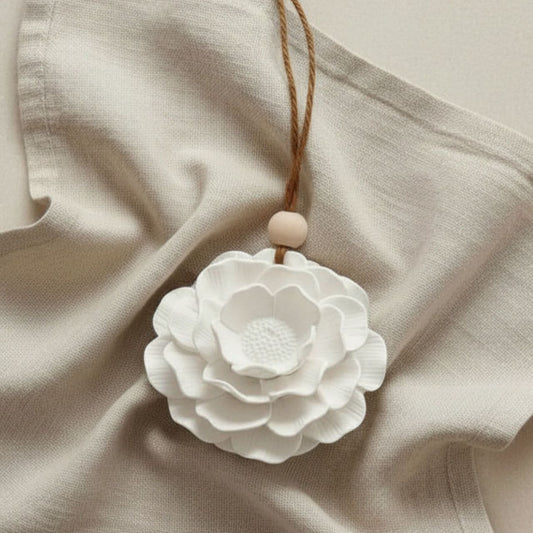 Camelia Fragrance Tag