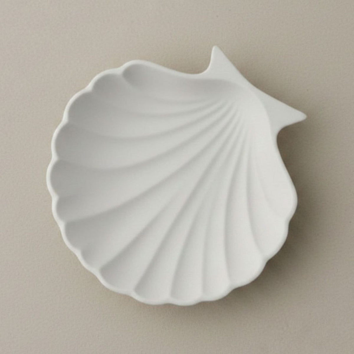 Clam Shell Tray