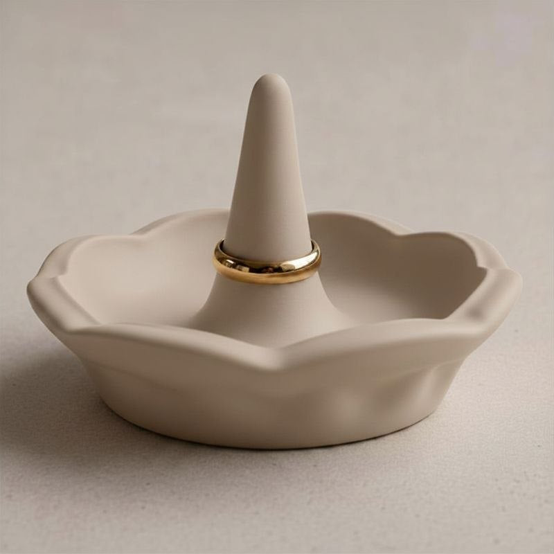 Ring holder in a taupe finish